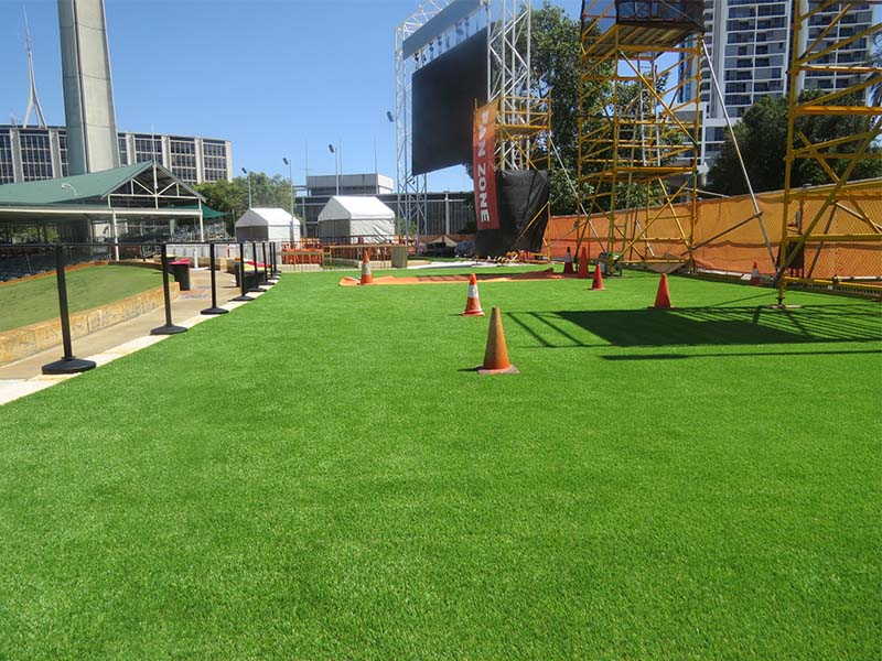 Top 9 Compelling Reasons Perth Homeowners Are Installing Synthetic Grass